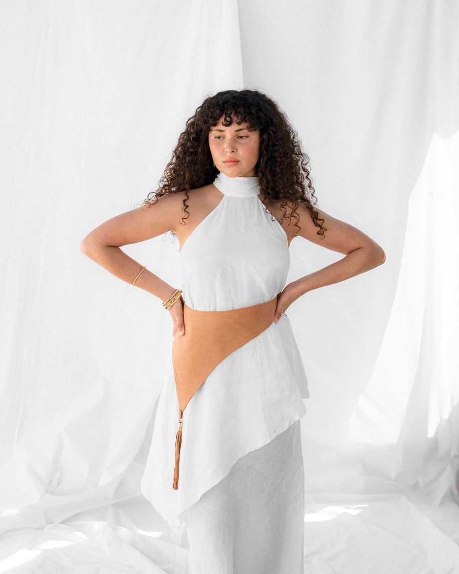 Enaguas Creative & Art Direction and lookbook photography developed for the fashion brand Enaguas.