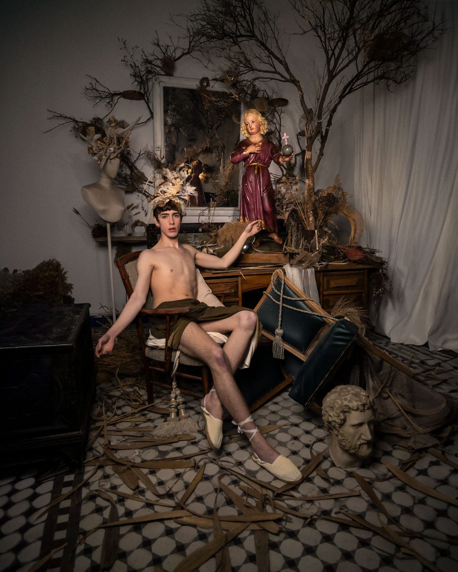 Millinery Alejandro Cascales by Raul Rosillo