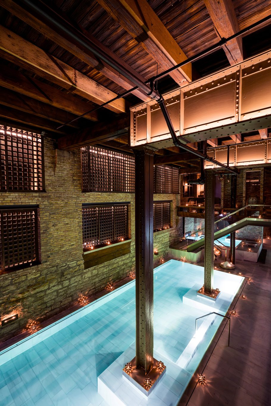 AIRE Ancient Baths Chicago AIRE Ancient Baths Chicago. Creative and Artistic Direction, Photography by Raúl Rosillo.