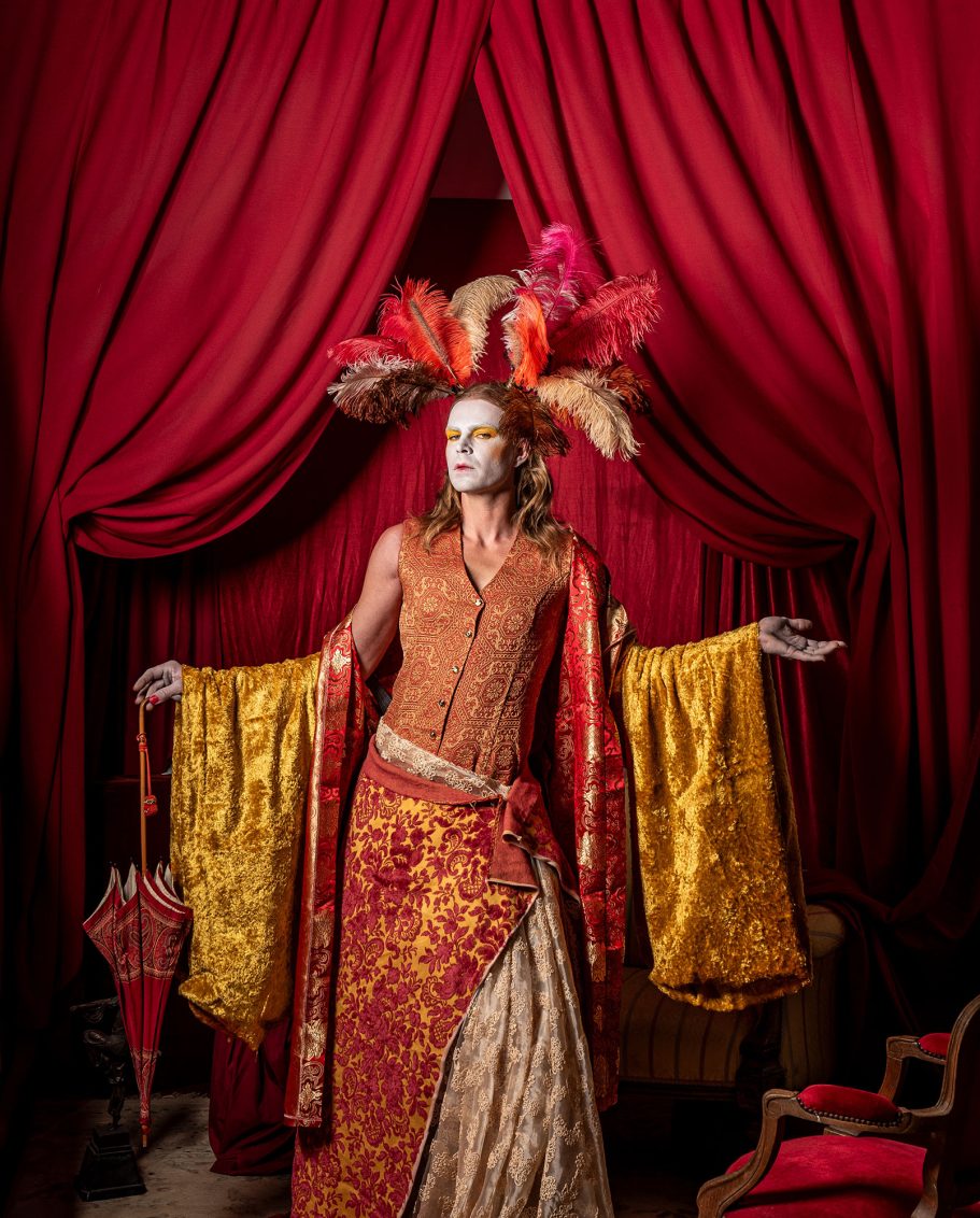 El Corral de la Paca Maxim Vittore by Raul Rosillo