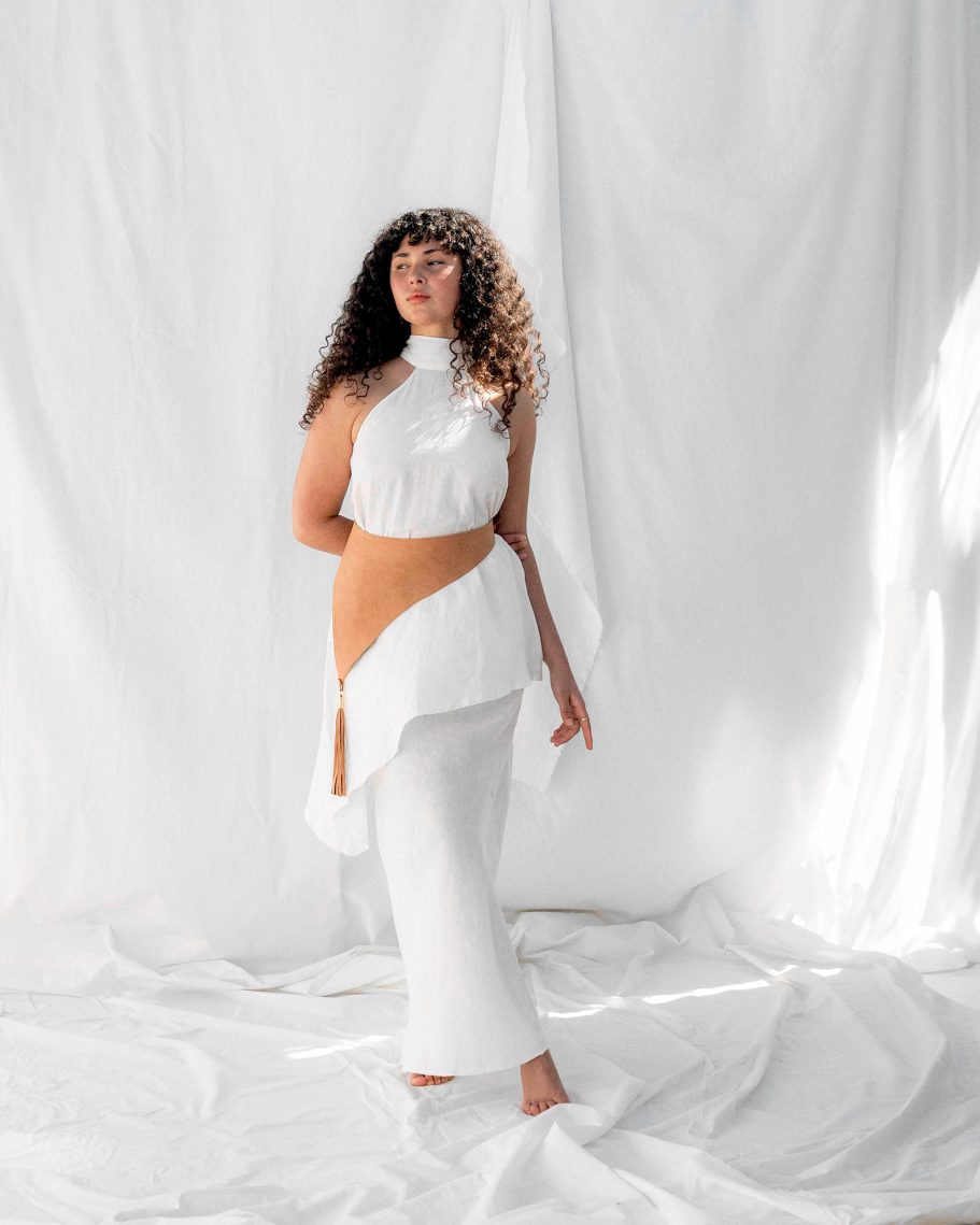 Enaguas Creative & Art Direction and lookbook photography developed for the fashion brand Enaguas.