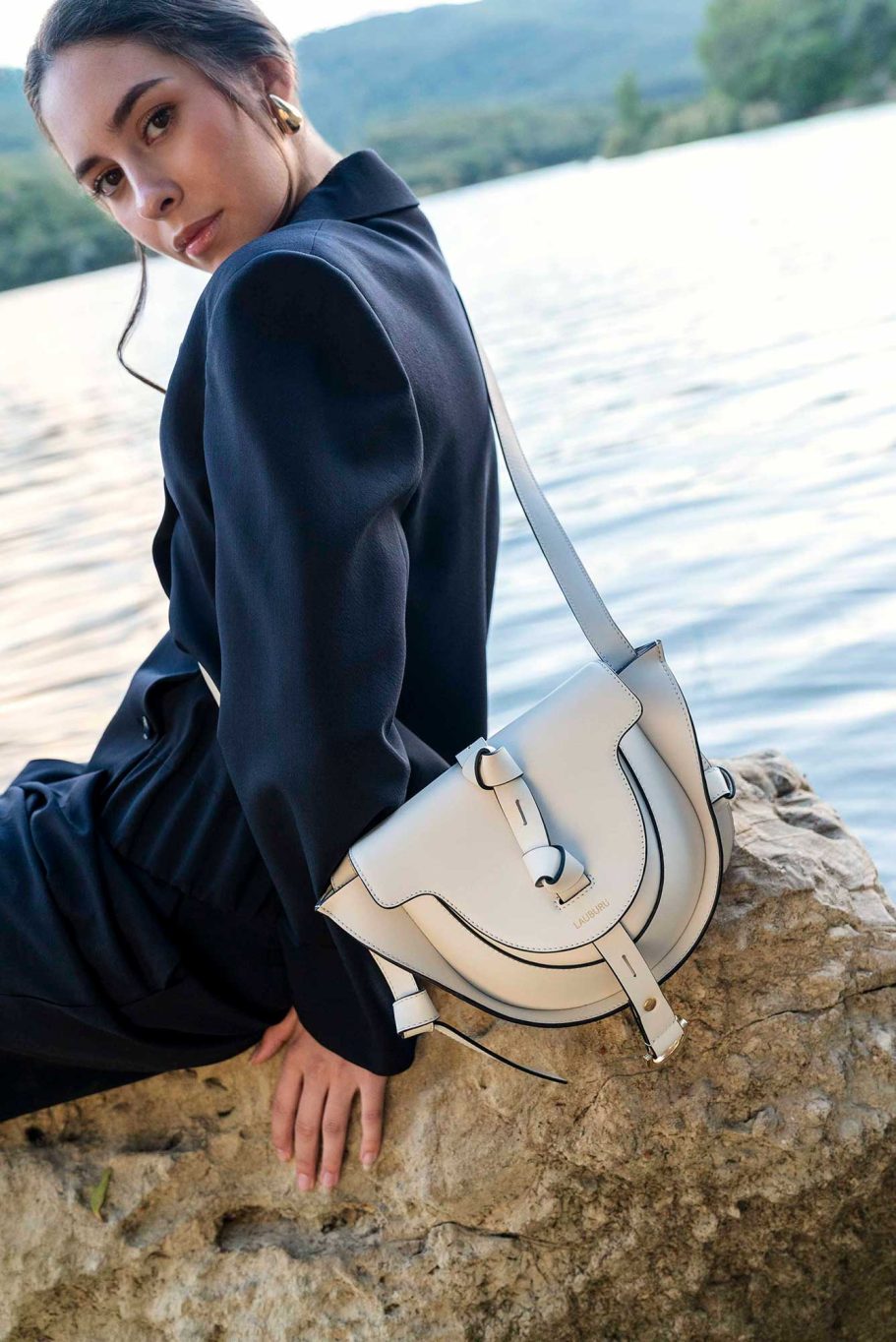 Lauburu Creative and Artistic Direction, Image Creation and Production for the Spanish leather goods brand Lauburu by Raúl Rosillo.