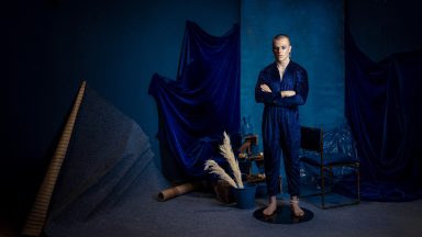 Tired blue Editorial de moda "Youth rewritten" con Macias. Fotografía, direción creativa y artística de Raúl Rosillo